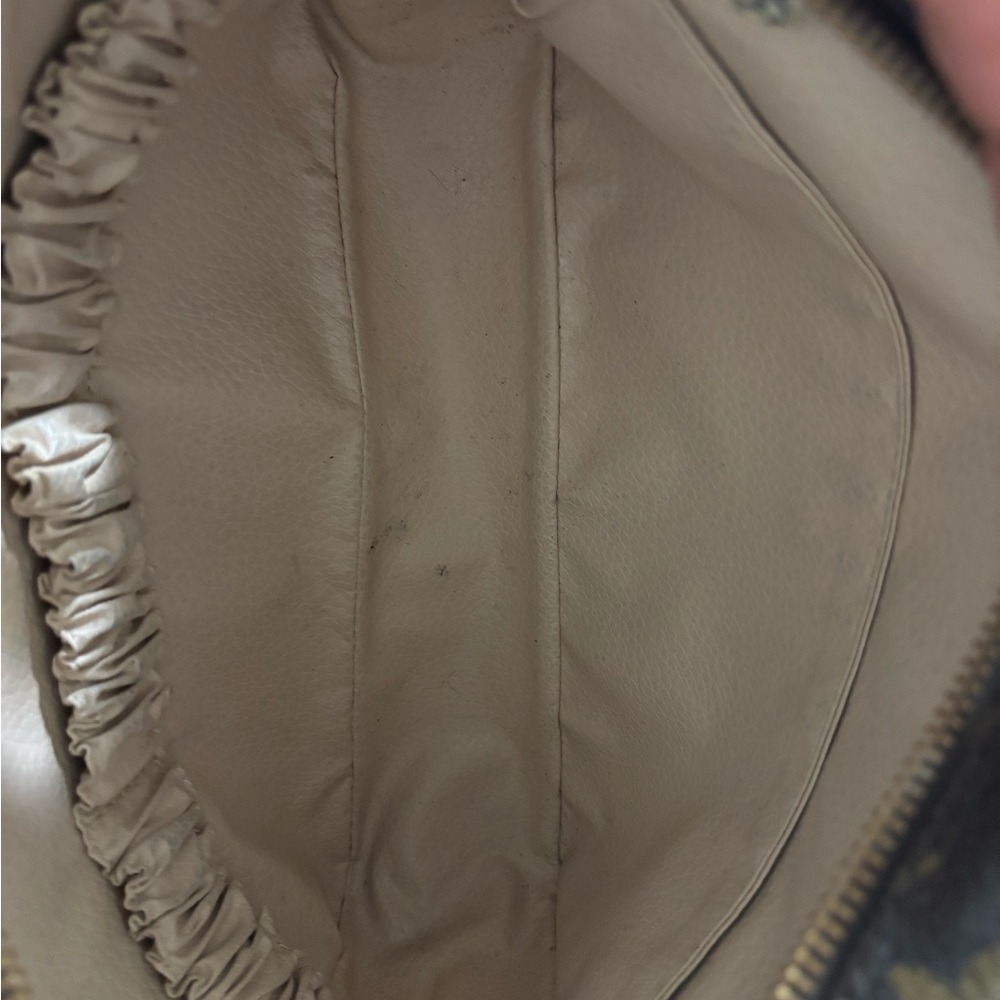 LOUIS VUITTON Monogram Trousse Toilette 23 - Picture 10 of 14